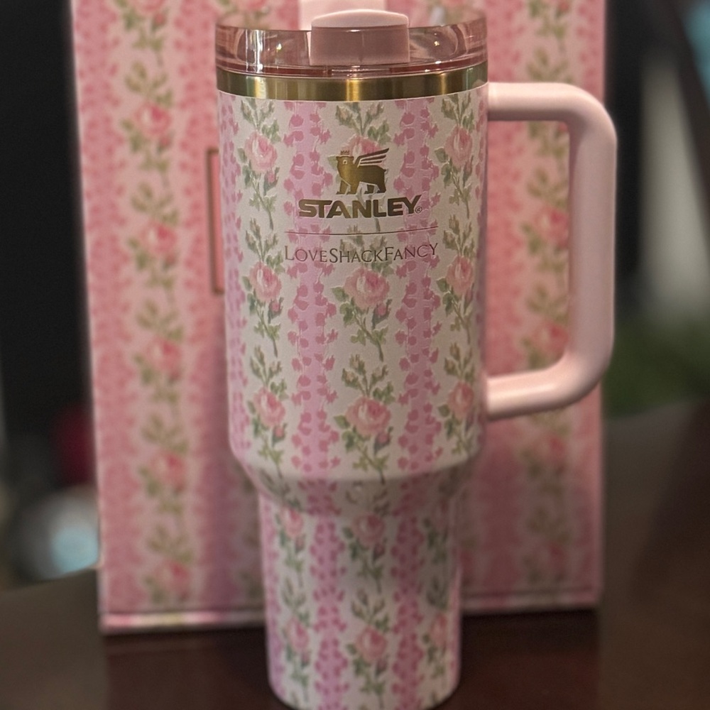 The Stanley X LoveShackFancy Quencher - 40 oz in Blooming Heirloom